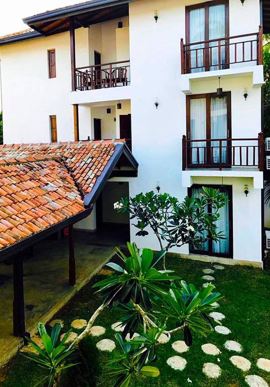 Lagoon Boutique Hotel Kanattegoda Exterior foto