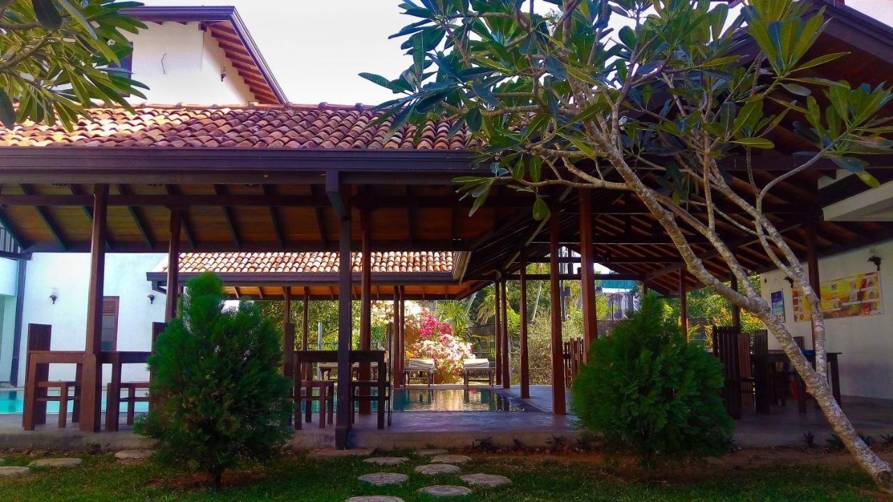 Lagoon Boutique Hotel Kanattegoda Exterior foto